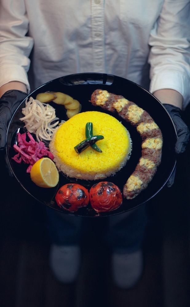 چلو لقمه نگین دار